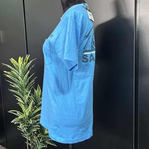 Salt Life Go With The Flow crewneck,100% pre-shrunk cotton,logo pocket logo back - Picture 4 of 9